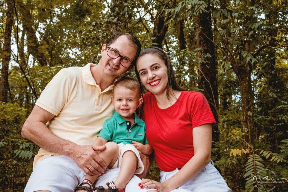 Ensaio de 2 aninhos do Eric Ensaio de 2 aninhos do Eric